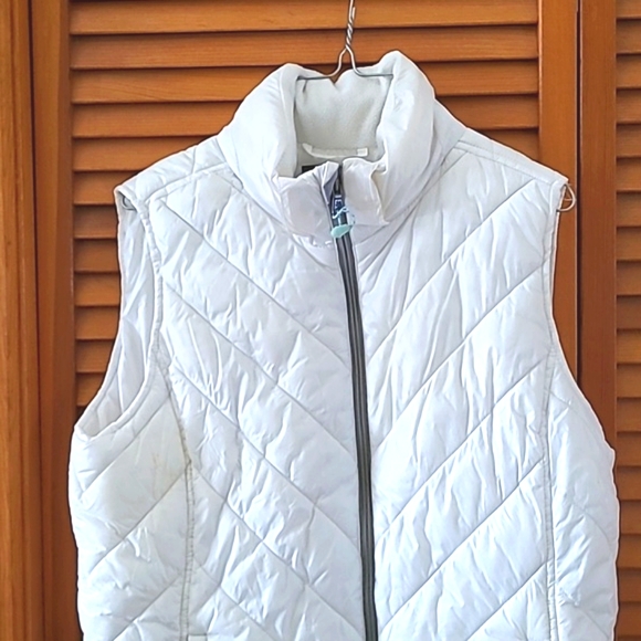 Tek Gear Vest - Picture 2 of 9